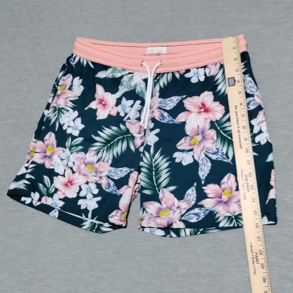 Public Record 5" Swim Trunks Hawaiian Floral Mens Large Standard Fit Unlined - Picture 11 of 14